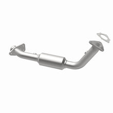 Load image into Gallery viewer, MagnaFlow Exhaust Products 3322470 California CARB Direct-Fit Catalytic Converter for Select Buick Commercial Chassis, Buick Roadmaster, Cadillac Commercial Chassis, Cadillac Fleetwood, Chevrolet Caprice, Chevrolet Impala