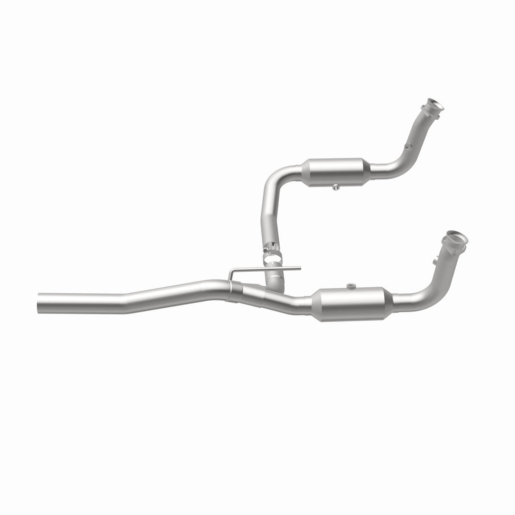 MagnaFlow Exhaust Products 5551148 California CARB Direct-Fit Catalytic Converter for Select Dodge Nitro, Jeep Liberty