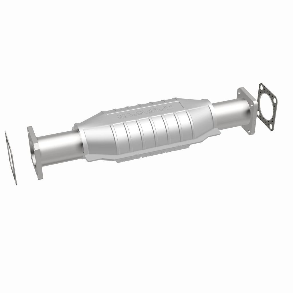MagnaFlow Exhaust Products 3391657 California CARB Direct-Fit Catalytic Converter for Select Isuzu Pickup, Isuzu Rodeo, Isuzu Trooper