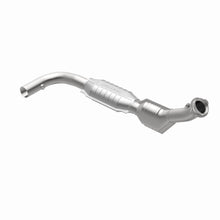 Load image into Gallery viewer, MagnaFlow Exhaust Products 23976 HM Grade Direct-Fit Catalytic Converter for Select Ford Expedition, Ford F-250, Lincoln Navigator