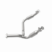 Load image into Gallery viewer, MagnaFlow Exhaust Products 49194 OEM Grade Direct-Fit Catalytic Converter for Select Chevrolet Avalanche, Chevrolet Silverado 1500, Chevrolet Suburban 1500, Chevrolet Tahoe, GMC Sierra 1500, GMC Yukon, GMC Yukon XL