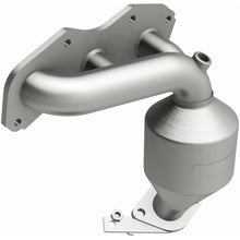 Load image into Gallery viewer, MagnaFlow Exhaust Products 5582250 California CARB Manifold Catalytic Converter for Select Lexus RX350, Toyota Highlander, Toyota RAV4, Toyota Sienna