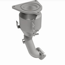 Load image into Gallery viewer, MagnaFlow Exhaust Products 5531889 California CARB Direct-Fit Catalytic Converter for Select Ford Fusion, Mercury Milan