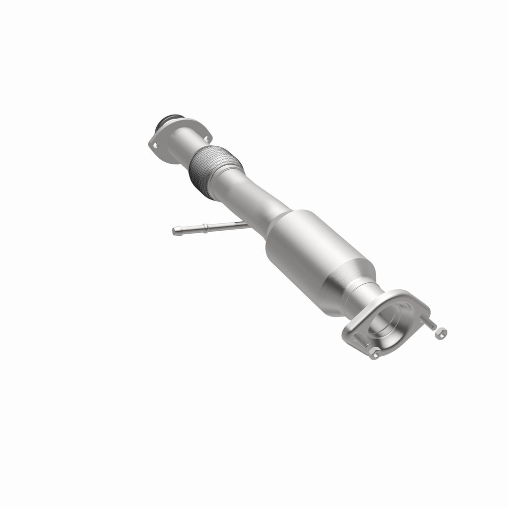 MagnaFlow Exhaust Products 280096 OEM Grade Direct-Fit Catalytic Converter for Select Toyota Highlander