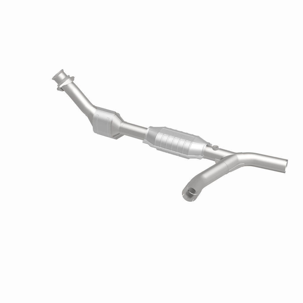 MagnaFlow Exhaust Products 49426 OEM Grade Direct-Fit Catalytic Converter for Select Ford E-150, Ford E-150 Club Wagon, Ford E-150 Econoline, Ford E-150 Econoline Club Wagon, Ford E-250, Ford E-250 Econoline