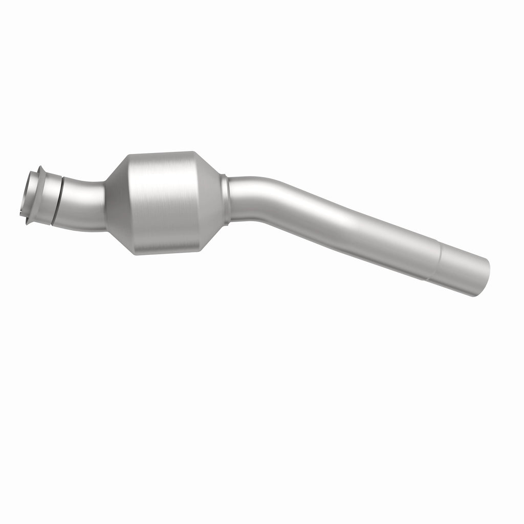 MagnaFlow Exhaust Products 51637 OEM Grade Direct-Fit Catalytic Converter for Select Audi A3, Volkswagen Beetle, Volkswagen Golf, Volkswagen Jetta