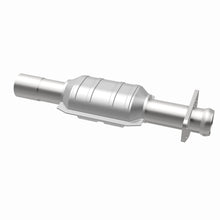 Load image into Gallery viewer, MagnaFlow Exhaust Products 93485 Standard Grade Direct-Fit Catalytic Converter for Select Chevrolet S10 Blazer, GMC Jimmy, Oldsmobile Bravada