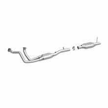 Load image into Gallery viewer, MagnaFlow Exhaust Products 447245 California CARB Direct-Fit Catalytic Converter for Select Ford E-150 Econoline Club Wagon, Ford F-150, Ford F-250
