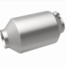 Load image into Gallery viewer, MagnaFlow Exhaust Products 51049 OEM Grade Universal Catalytic Converter for Select Chevrolet Silverado 1500, Chevrolet Silverado HD, Chevrolet Silverado HD, GMC Sierra 1500, GMC Sierra HD, GMC Sierra HD