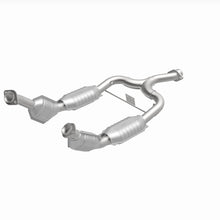 Load image into Gallery viewer, MagnaFlow Exhaust Products 441108 California CARB Direct-Fit Catalytic Converter for Select Ford Mustang
