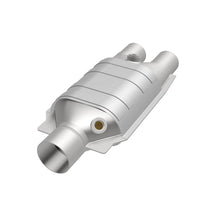 Load image into Gallery viewer, MagnaFlow Exhaust Products 51067 OEM Grade Universal Catalytic Converter for Select Dodge B1500, Dodge B2500, Dodge B3500, Dodge Ram Van, Dodge Ram Van, Dodge Ram Van