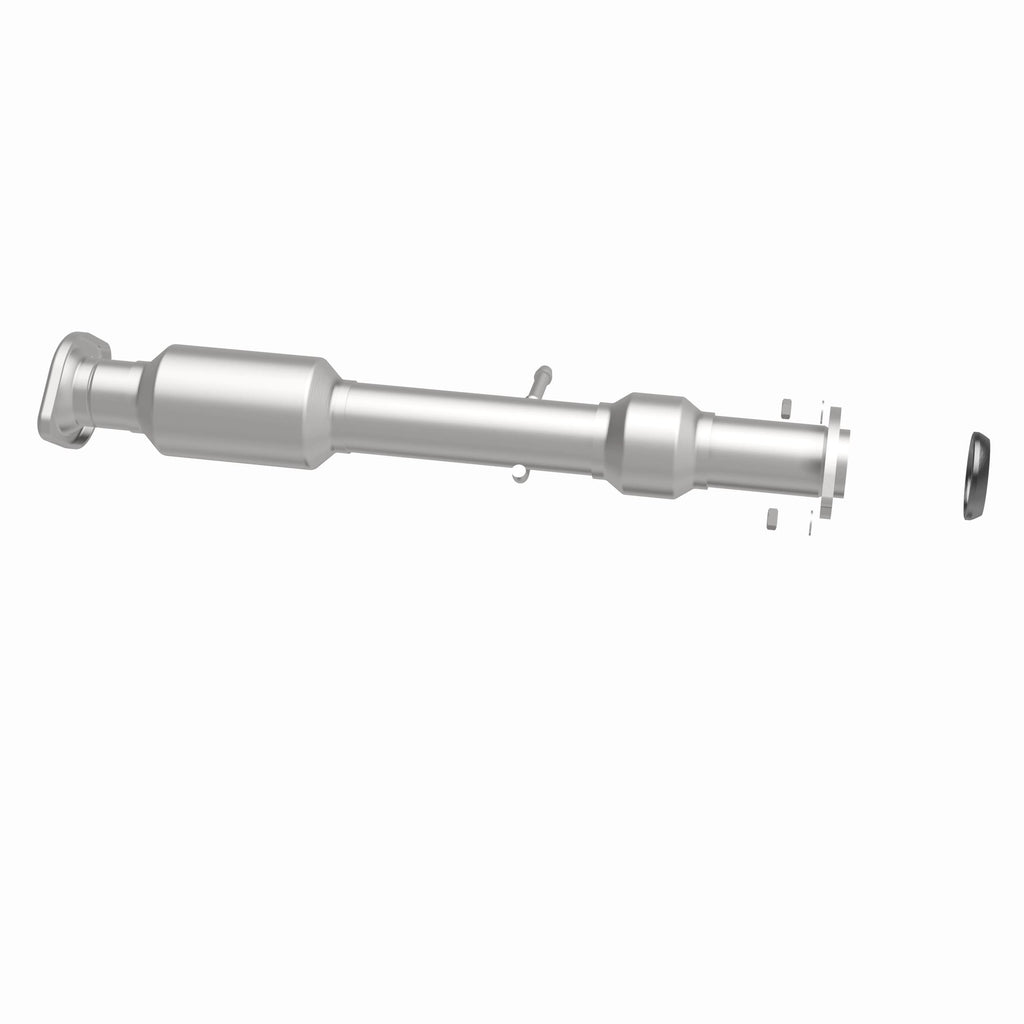 MagnaFlow Exhaust Products 52534 OEM Grade Direct-Fit Catalytic Converter for Select Toyota Highlander