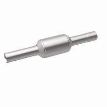 Load image into Gallery viewer, MagnaFlow Exhaust Products 3391474 California CARB Direct-Fit Catalytic Converter for Select Chevrolet Astro, Chevrolet C1500, Chevrolet C2500, Chevrolet K1500, Chevrolet K2500, GMC C1500, GMC C2500, GMC K1500, GMC K2500, GMC Safari