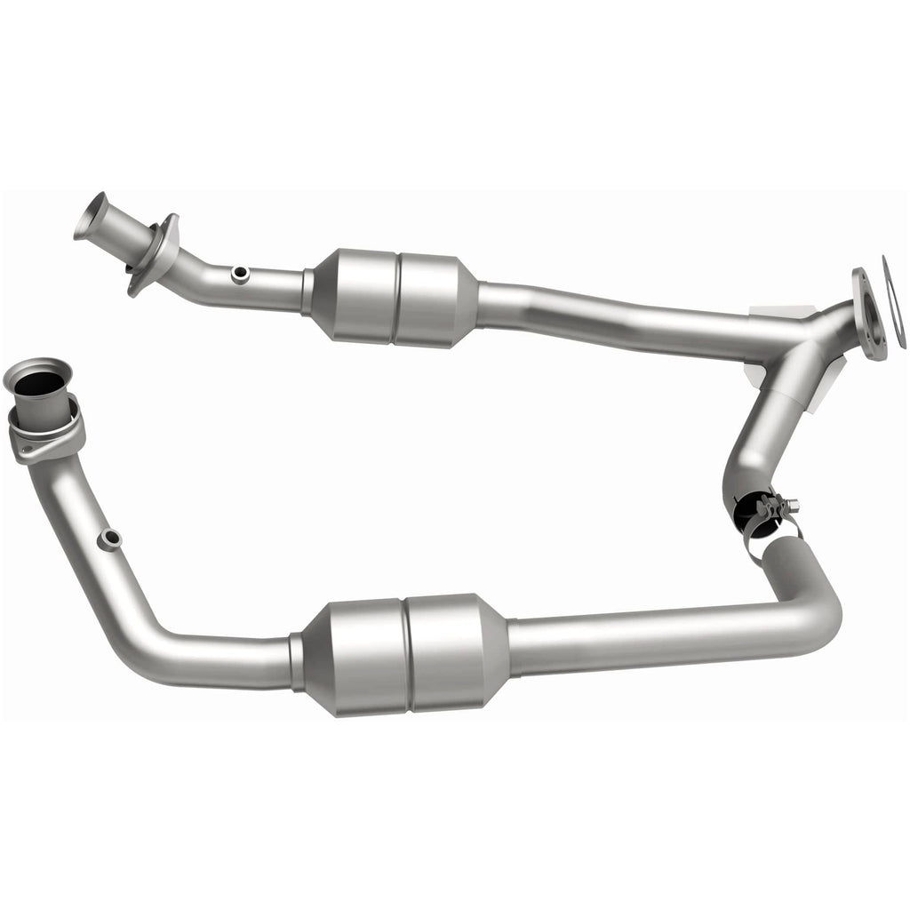 MagnaFlow Exhaust Products 51378 OEM Grade Direct-Fit Catalytic Converter for Select Ford E-150, Ford E-150 Club Wagon, Ford E-150 Econoline, Ford E-150 Econoline Club Wagon, Ford E-250, Ford E-250 Econoline, Ford E-350 Club Wagon, Ford E-350 Econoline