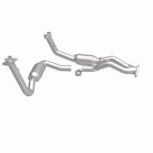 Load image into Gallery viewer, MagnaFlow Exhaust Products 49444 OEM Grade Direct-Fit Catalytic Converter for Select Jeep Commander, Jeep Grand Cherokee