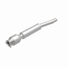 Load image into Gallery viewer, MagnaFlow Exhaust Products 441027 California CARB Direct-Fit Catalytic Converter for Select Mercedes-Benz CL500, Mercedes-Benz CLK430, Mercedes-Benz E430, Mercedes-Benz S430, Mercedes-Benz S500, Mercedes-Benz SL500, Volkswagen Phaeton