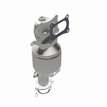 Load image into Gallery viewer, MagnaFlow Exhaust Products 5582893 California CARB Manifold Catalytic Converter for Select Acura MDX, Acura RDX, Honda Odyssey, Honda Pilot, Honda Ridgeline