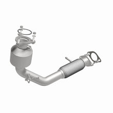 Load image into Gallery viewer, MagnaFlow Exhaust Products 5582941 California CARB Direct-Fit Catalytic Converter for Select Chevrolet Captiva Sport, Chevrolet Equinox, GMC Terrain