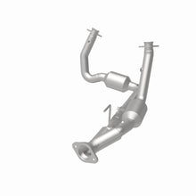 Load image into Gallery viewer, MagnaFlow Exhaust Products 4651709 California CARB Direct-Fit Catalytic Converter for Select Jeep Commander, Jeep Grand Cherokee