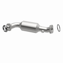 Load image into Gallery viewer, MagnaFlow Exhaust Products 5461885 California CARB Direct-Fit Catalytic Converter for Select Cadillac CTS