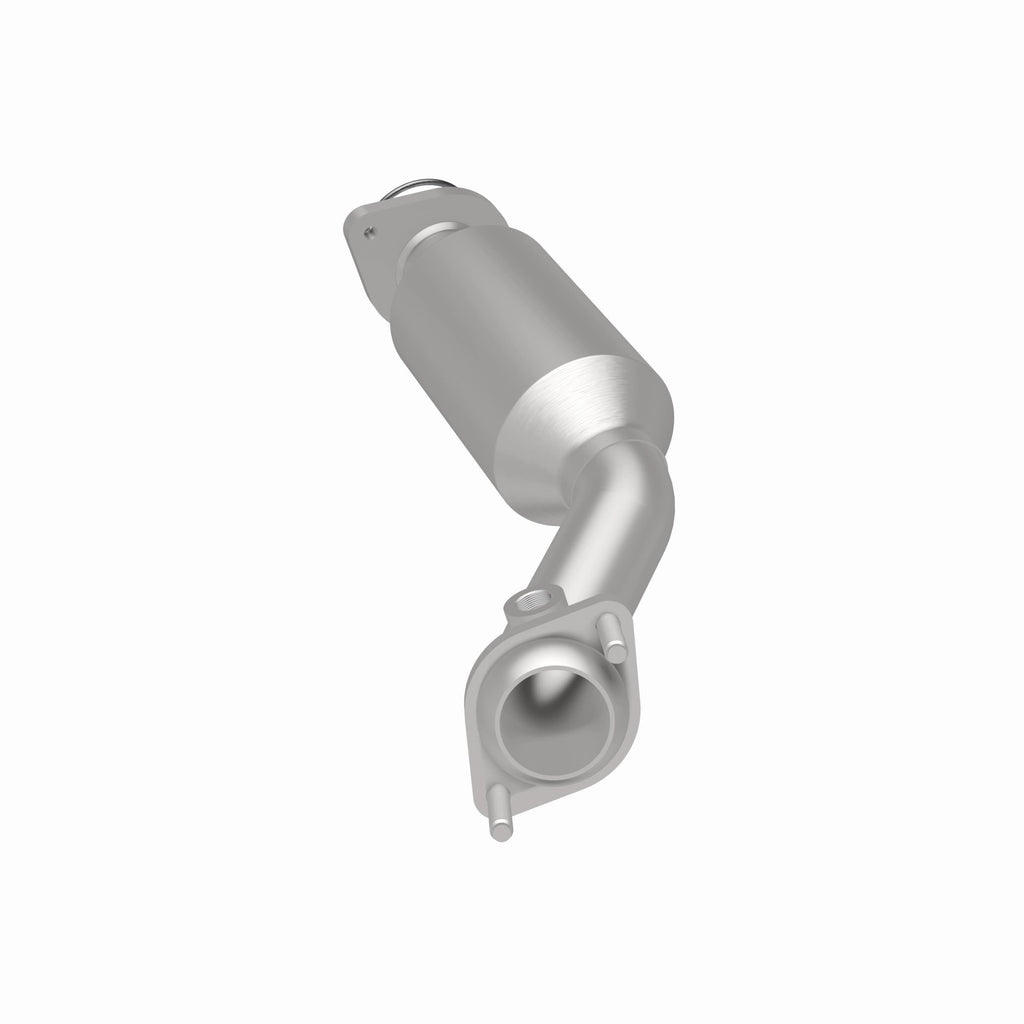 MagnaFlow Exhaust Products 21-916 OEM Grade Direct-Fit Catalytic Converter for Select Ford Five Hundred, Ford Freestyle, Mercury Montego