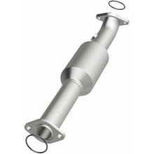 Load image into Gallery viewer, MagnaFlow Exhaust Products 5592661 California CARB Direct-Fit Catalytic Converter for Select Toyota Tacoma