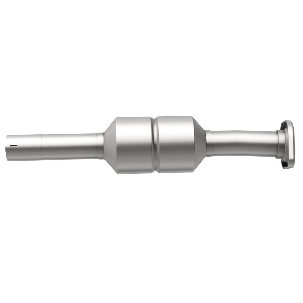 MagnaFlow Exhaust Products 23624 HM Grade Direct-Fit Catalytic Converter for Select Lexus RX330, Lexus RX350, Lexus RX400h, Toyota Highlander