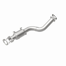 Load image into Gallery viewer, MagnaFlow Exhaust Products 5592708 California CARB Direct-Fit Catalytic Converter for Select Nissan Rogue