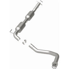 Load image into Gallery viewer, MagnaFlow Exhaust Products 5582935 California CARB Direct-Fit Catalytic Converter for Select Toyota Tundra