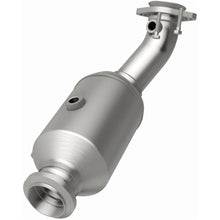 Load image into Gallery viewer, MagnaFlow Exhaust Products 21-682 OEM Grade Direct-Fit Catalytic Converter for Select Mercedes-Benz C400, Mercedes-Benz C43 AMG, Mercedes-Benz C450 AMG, Mercedes-Benz E43 AMG, Mercedes-Benz E450, Mercedes-Benz GLC43 AMG