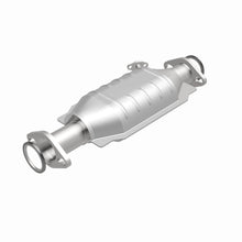 Load image into Gallery viewer, MagnaFlow Exhaust Products 23895 Standard Grade Direct-Fit Catalytic Converter for Select Toyota Pickup