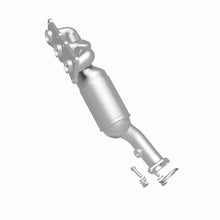 Load image into Gallery viewer, MagnaFlow Exhaust Products 5531763 California CARB Manifold Catalytic Converter for Select BMW 128i, BMW 325i, BMW 325xi, BMW 328i, BMW 328i xDrive, BMW 328xi, BMW 330i, BMW 330xi