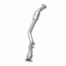 Load image into Gallery viewer, MagnaFlow Exhaust Products 444081 California CARB Direct-Fit Catalytic Converter for Select Volkswagen Phaeton