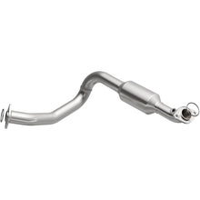 Load image into Gallery viewer, MagnaFlow Exhaust Products 5592231 California CARB Direct-Fit Catalytic Converter for Select Toyota 4Runner, Toyota FJ Cruiser