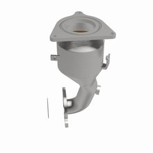 Load image into Gallery viewer, MagnaFlow Exhaust Products 51889 OEM Grade Direct-Fit Catalytic Converter for Select Ford Fusion, Mercury Milan