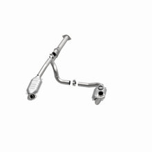 Load image into Gallery viewer, MagnaFlow Exhaust Products 51510 OEM Grade Direct-Fit Catalytic Converter for Select Chevrolet Express 1500, GMC Savana