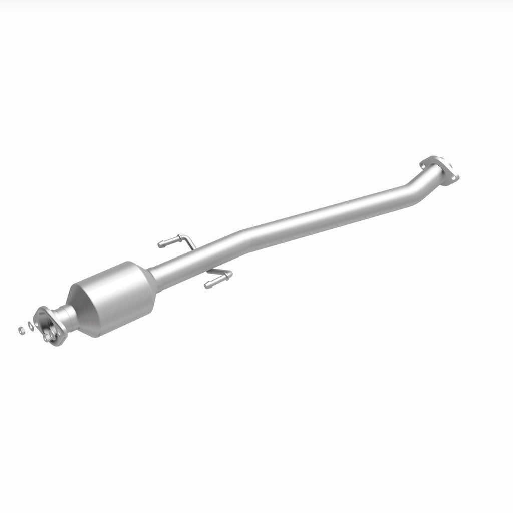 MagnaFlow Exhaust Products 280116 OEM Grade Direct-Fit Catalytic Converter for Select Toyota Highlander