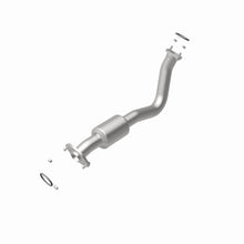 Load image into Gallery viewer, MagnaFlow Exhaust Products 5592543 California CARB Direct-Fit Catalytic Converter for Select Toyota RAV4
