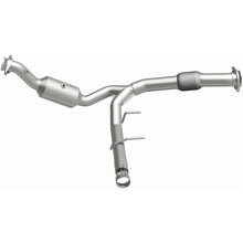 Load image into Gallery viewer, MagnaFlow Exhaust Products 280219 OEM Grade Direct-Fit Catalytic Converter for Select Ford Expedition, Lincoln Navigator