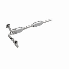 Load image into Gallery viewer, MagnaFlow Exhaust Products 447251 California CARB Direct-Fit Catalytic Converter for Select Ford F-150