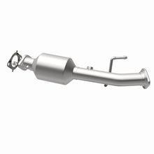 Load image into Gallery viewer, MagnaFlow Exhaust Products 52690 OEM Grade Direct-Fit Catalytic Converter for Select Chevrolet City Express, Nissan NV200