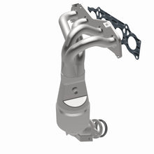 Load image into Gallery viewer, MagnaFlow Exhaust Products 5531078 California CARB Manifold Catalytic Converter for Select Pontiac Vibe