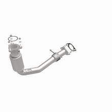 Load image into Gallery viewer, MagnaFlow Exhaust Products 52186 OEM Grade Direct-Fit Catalytic Converter for Select Chevrolet Captiva Sport, Chevrolet Equinox, GMC Terrain