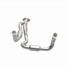 Load image into Gallery viewer, MagnaFlow Exhaust Products 4651686 California CARB Direct-Fit Catalytic Converter for Select Jeep Grand Cherokee