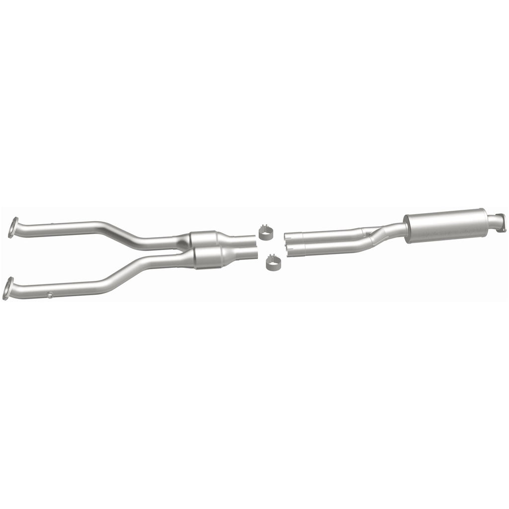 MagnaFlow Exhaust Products 49168 OEM Grade Direct-Fit Catalytic Converter for Select Lexus IS250, Lexus IS350