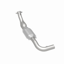 Load image into Gallery viewer, MagnaFlow Exhaust Products 23976 HM Grade Direct-Fit Catalytic Converter for Select Ford Expedition, Ford F-250, Lincoln Navigator