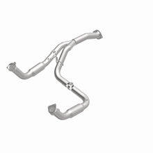 Load image into Gallery viewer, MagnaFlow Exhaust Products 4551252 California CARB Direct-Fit Catalytic Converter for Select Chevrolet Silverado HD, Chevrolet Silverado HD, GMC Sierra HD, GMC Sierra HD