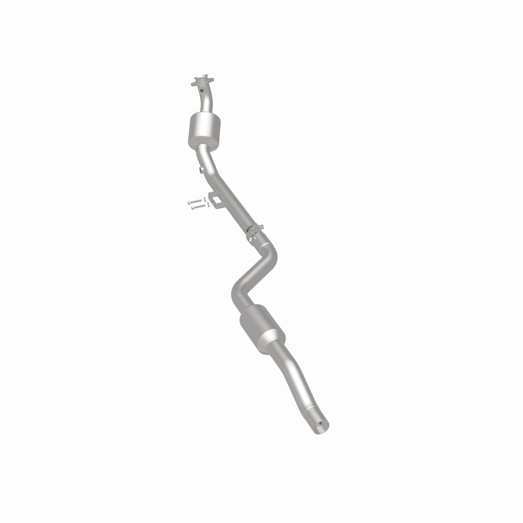 MagnaFlow Exhaust Products 551706 California CARB Direct-Fit Catalytic Converter for Select Mercedes-Benz CLS500, Mercedes-Benz E500