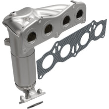 Load image into Gallery viewer, MagnaFlow Exhaust Products 5631373 California CARB Manifold Catalytic Converter for Select Toyota Camry