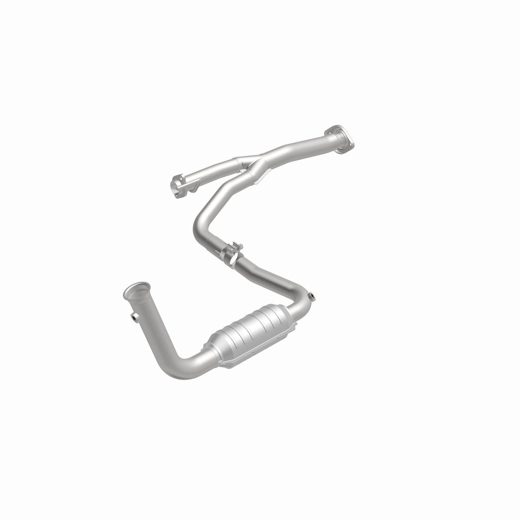 MagnaFlow Exhaust Products 93382 HM Grade Direct-Fit Catalytic Converter for Select Jeep Liberty